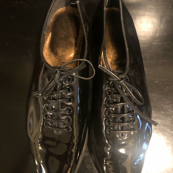 YSL VINTAGE LACED PATENT SHOES NWOT Size-7.5 black patent - Picture 7 of 8